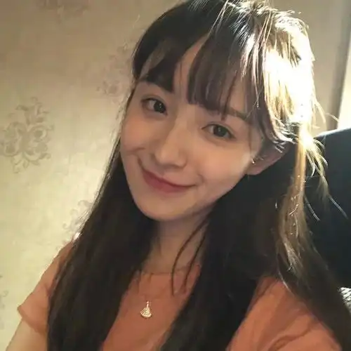 lol斗鱼两大美女主播阿冷二珂双排下路,中单成罪魁祸首