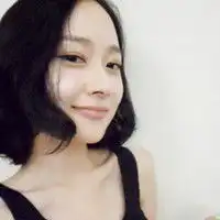 同问谁知道这个女女是谁求名字