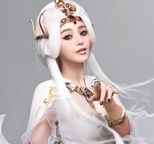 女星变网游女神郑爽霸气十足赵丽颖优雅