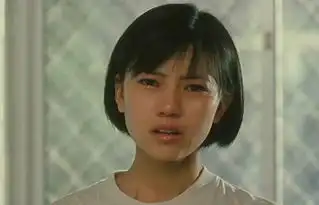 女神在民间成都一女孩酷似高圆圆更显清纯