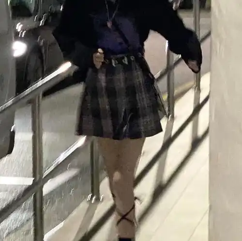 头像我不是不想长高