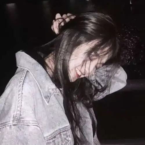 性格孤傲,内心冷漠的三大星座拒绝暧昧,可身边总有小迷弟
