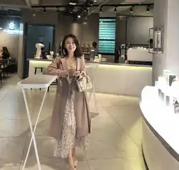 梨形身材的小个子女生,怎么搭配上下装才显瘦