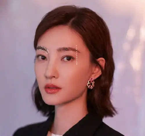 王丽坤这是素颜吗英气十足5个技巧画法你也可素颜又自信眉型脸型圆脸网易订阅