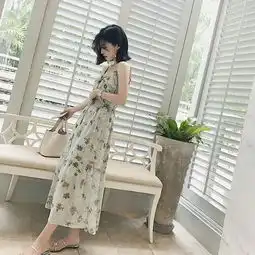温柔美好连衣裙,轻松唤醒活力少女感
