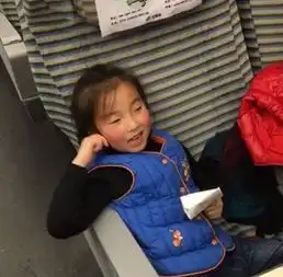 女童动车上险丢命作为有责任心的父母有些东西一定得学会
