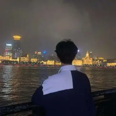适合暂时不想公开时用的50张不明显情头