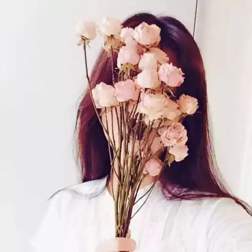 我就是那种恋爱起来很粘人的垃圾