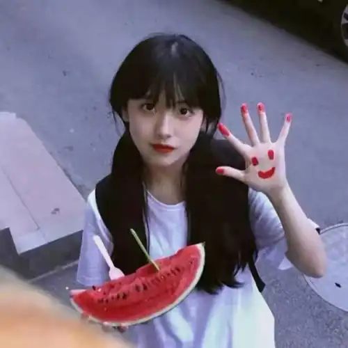 女头人间漫漫,只有你兀自好看腾讯新闻