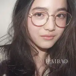 日法混血模特山田直美13岁未满的爆红萝莉