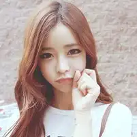 谁有可爱一点的真人女生头像