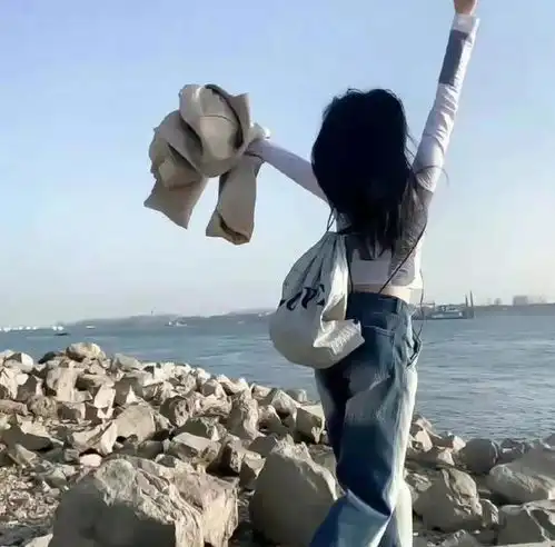 高级感背影头像