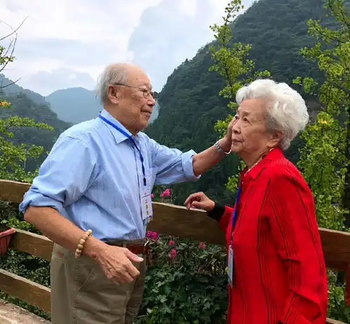 芳菲美人谢芳我生命里最爱的3个男人