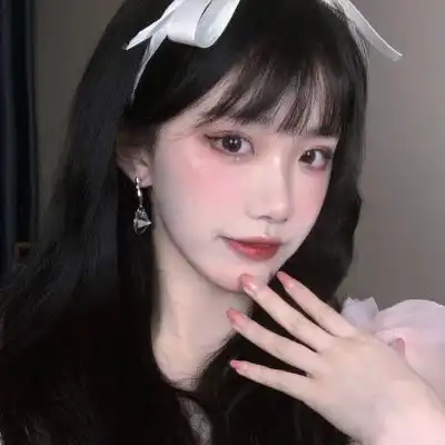 最有感觉的精致快手女生气质头像....认真的喜欢就能打动一个人....