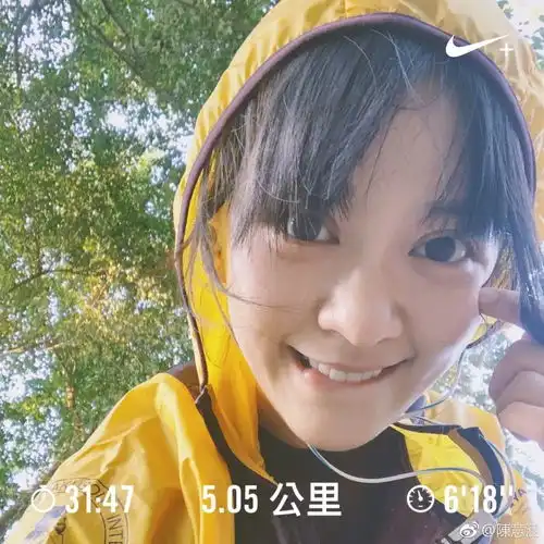 37岁的陈意涵不显老看她顶着少女脸各种得瑟