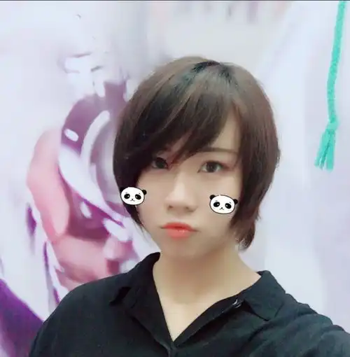 窦唯小女儿近照曝光虽无王菲那样高颜值的妈,却比窦靖童还美