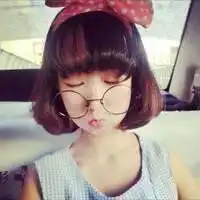 短发野性女生头像短头发野性十足女生头像