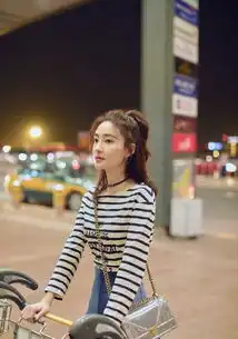 素颜女神王丽坤衣品真不赖条纹上衣配牛仔裙,少女感十足