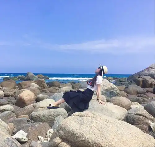 到夏天,去春游,美女游三亚,小众玩出新花样