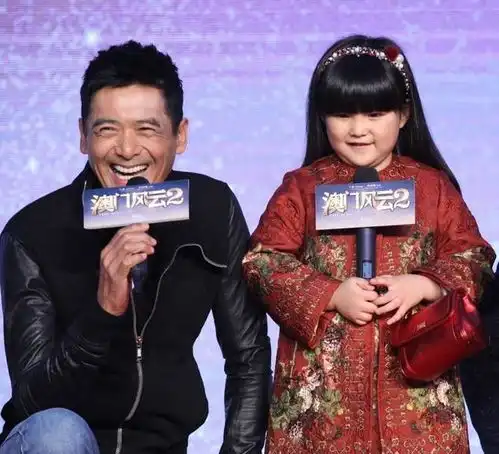 李湘为女儿庆生12岁王诗龄模样大变,贵妇装打扮显成熟