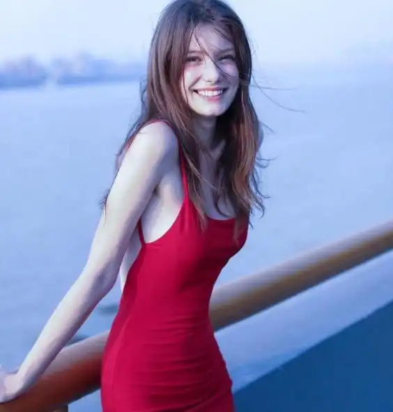 美女告诉你个秘密,我喜欢你