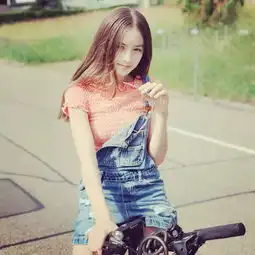 13岁混血少女暑假打工当模特,惊艳日本时尚圈