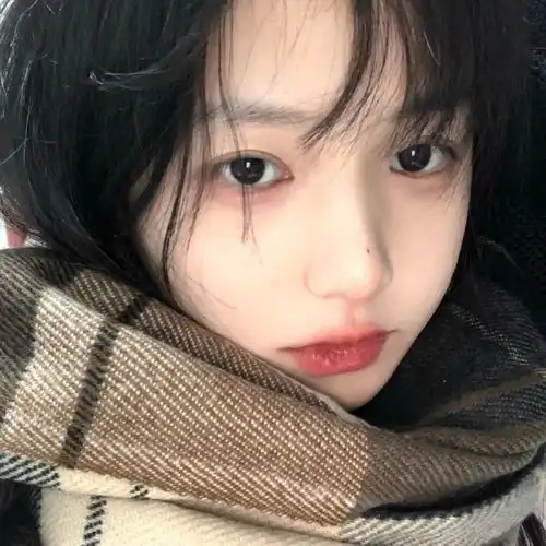 头像可爱甜酷风女头
