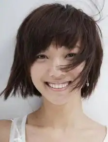 短发气质发型女图片