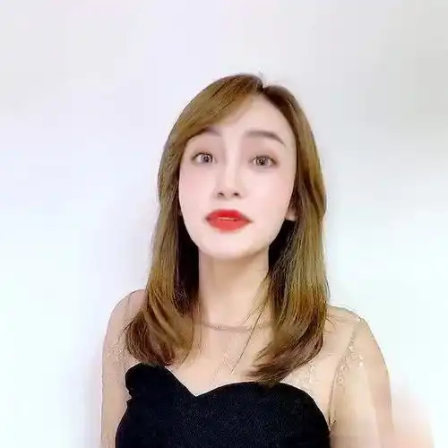 为让美女答应自己的追求,小伙手段也太狠了,这种人绝对不能在一起