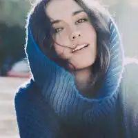 qq头像欧美范女生有你的回忆太过辛苦