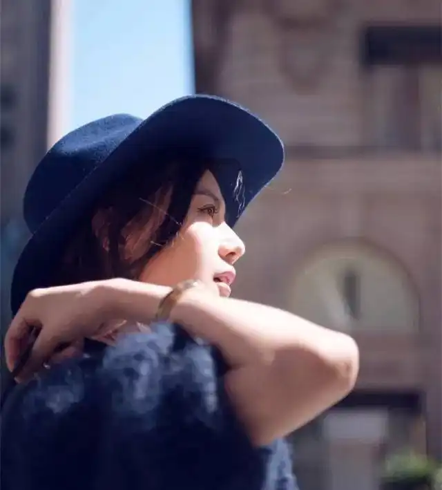 这个中国拍照最好看的姑娘,年近四十依然美丽的秘密,全藏在她的穿衣经里了
