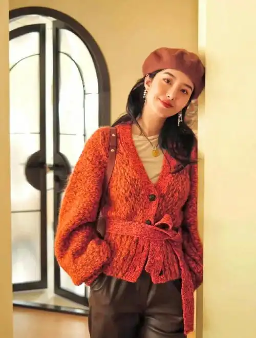 杨采钰的千金小姐风不是很红吗知道这几件,打造出富家女的衣柜