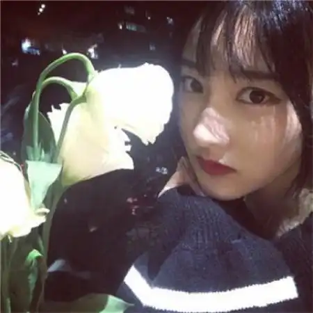 微信的女生头像霸气温柔点的孩子气