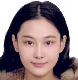 美女明星学生照比拼天然or整容一看便知