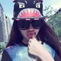 美腻腻的女生头像