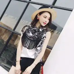 网红美女黄美熙清凉亮相日本时尚装扮美如画