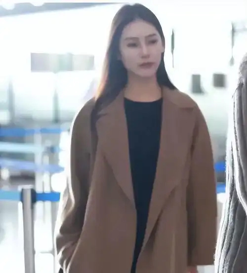 汪小菲新女友背景曝光,甩大s几条街,已获子女认可张兰态度成谜