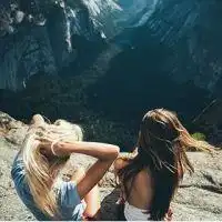 病态,羡慕她们的友情.qq头像
