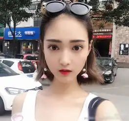 组图都是大美女北影新生开学关晓彤室友大曝光