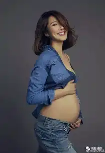 李亚男晒全家福曝光女儿正脸照,大眼睛双眼皮从小就是个美人胚子