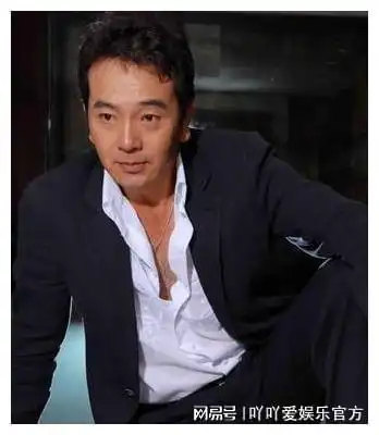 她和张晨光低调隐婚20年,不求名利,如今被张晨光宠成公主
