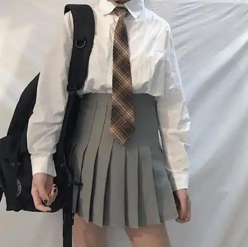 jk衬衫分不分山正