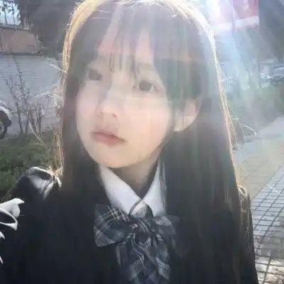 炒鸡软萌的女生头像