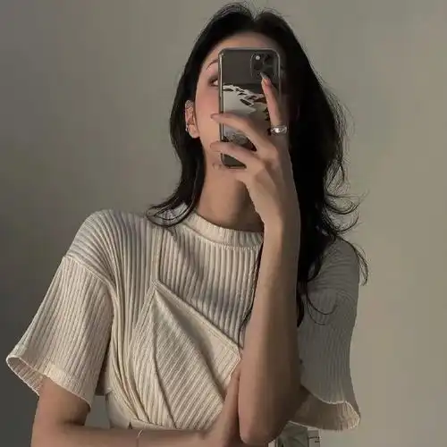 容易出轨的女人,这三个特征很明显