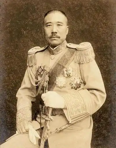 诗人军阀张宗昌,钱多兵多女人多,因一句话被结拜兄弟所杀