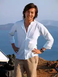郑伊健邋遢用餐被嘲像流浪汉娱乐圈昔日型男残成大叔