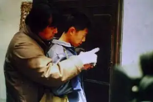 荷尔蒙永远在爆棚的姜文,其实是个社恐的大男孩