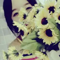 女生头像阳光清新脱俗
