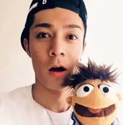 再见剪刀手简单却好看的男生拍照pose