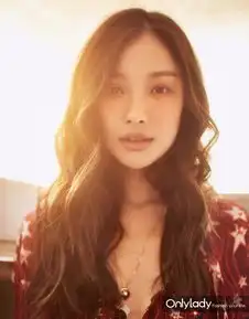 倪妮时尚封面大片异域风情诠释女性魅力